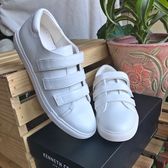 Kenneth Cole Shoes - Price firm- Kenneth Cole Kingcro Sneakers